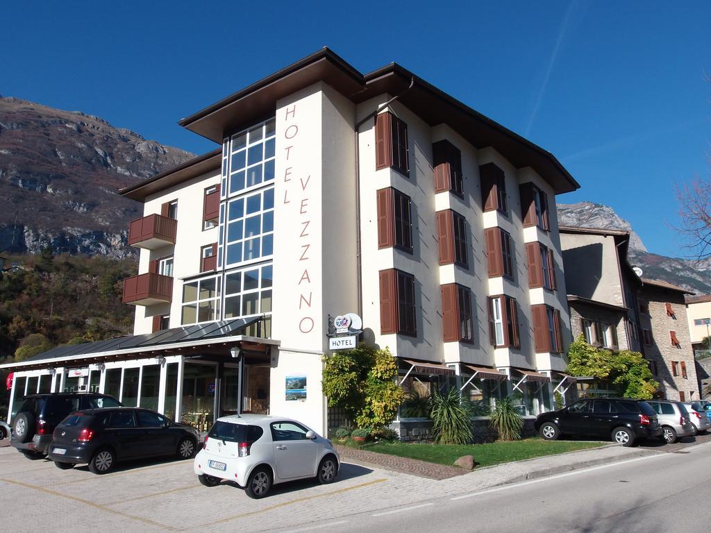 Hotel Vezzano מראה חיצוני תמונה